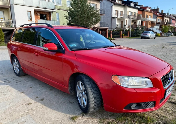 Volvo V70 cena 27800 przebieg: 300000, rok produkcji 2010 z Wejherowo małe 407